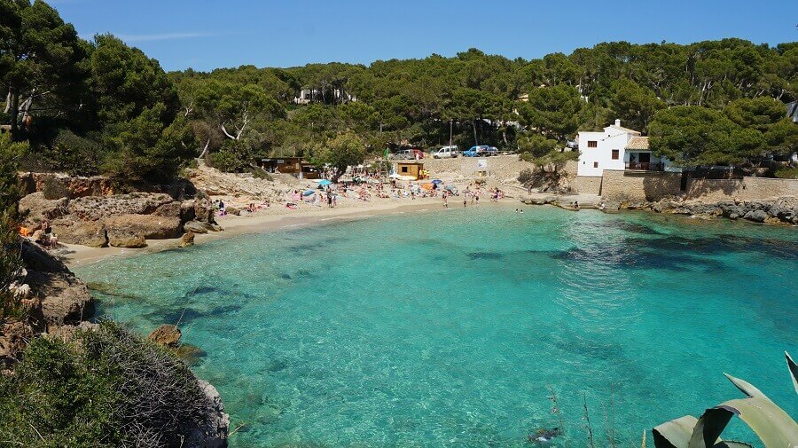Mare a Cala Gat Mare a Cala Gat